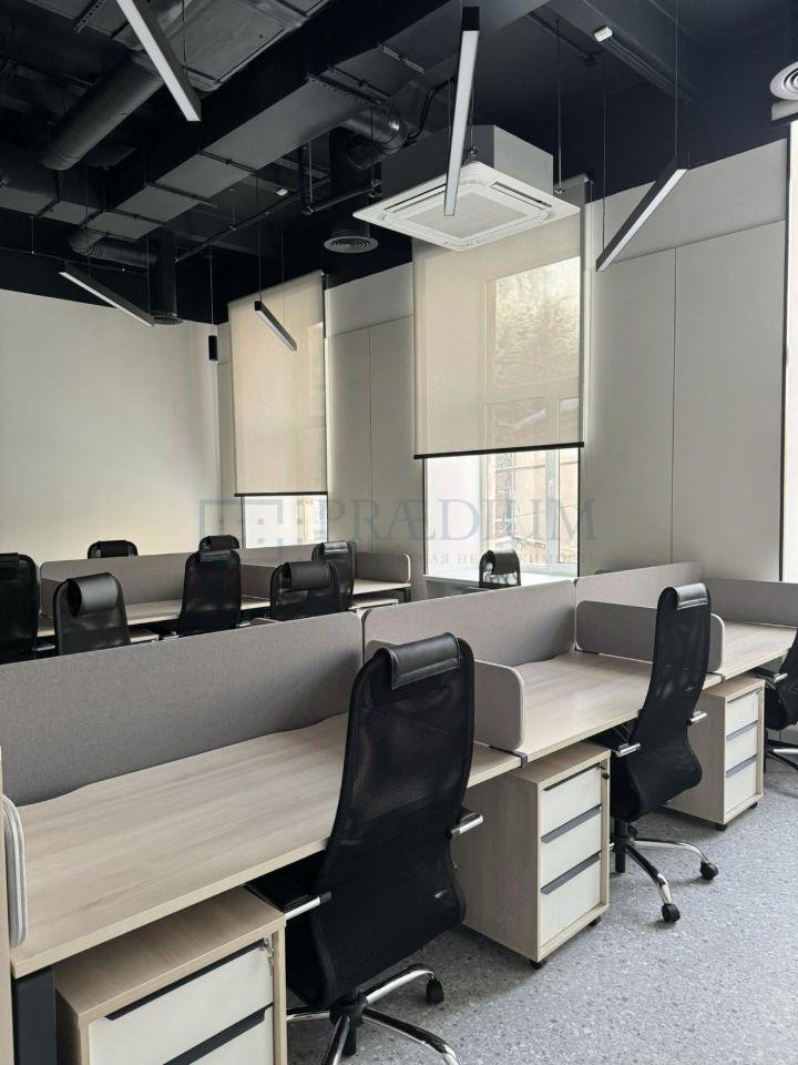 Продам офис в Москве, д 1/52 к 1