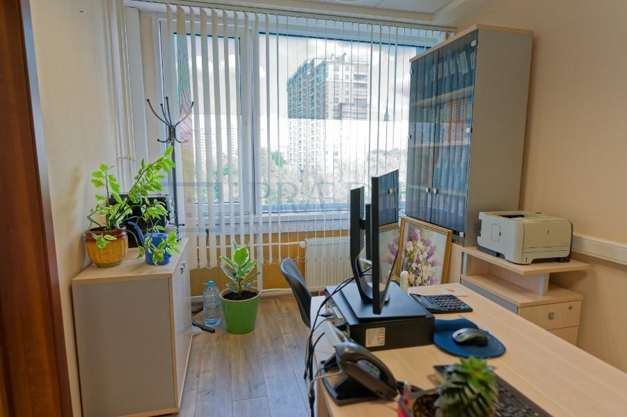 Сдается офис в Москве, д 12