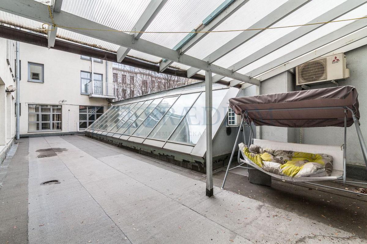 Продам офис в Москве, д 10