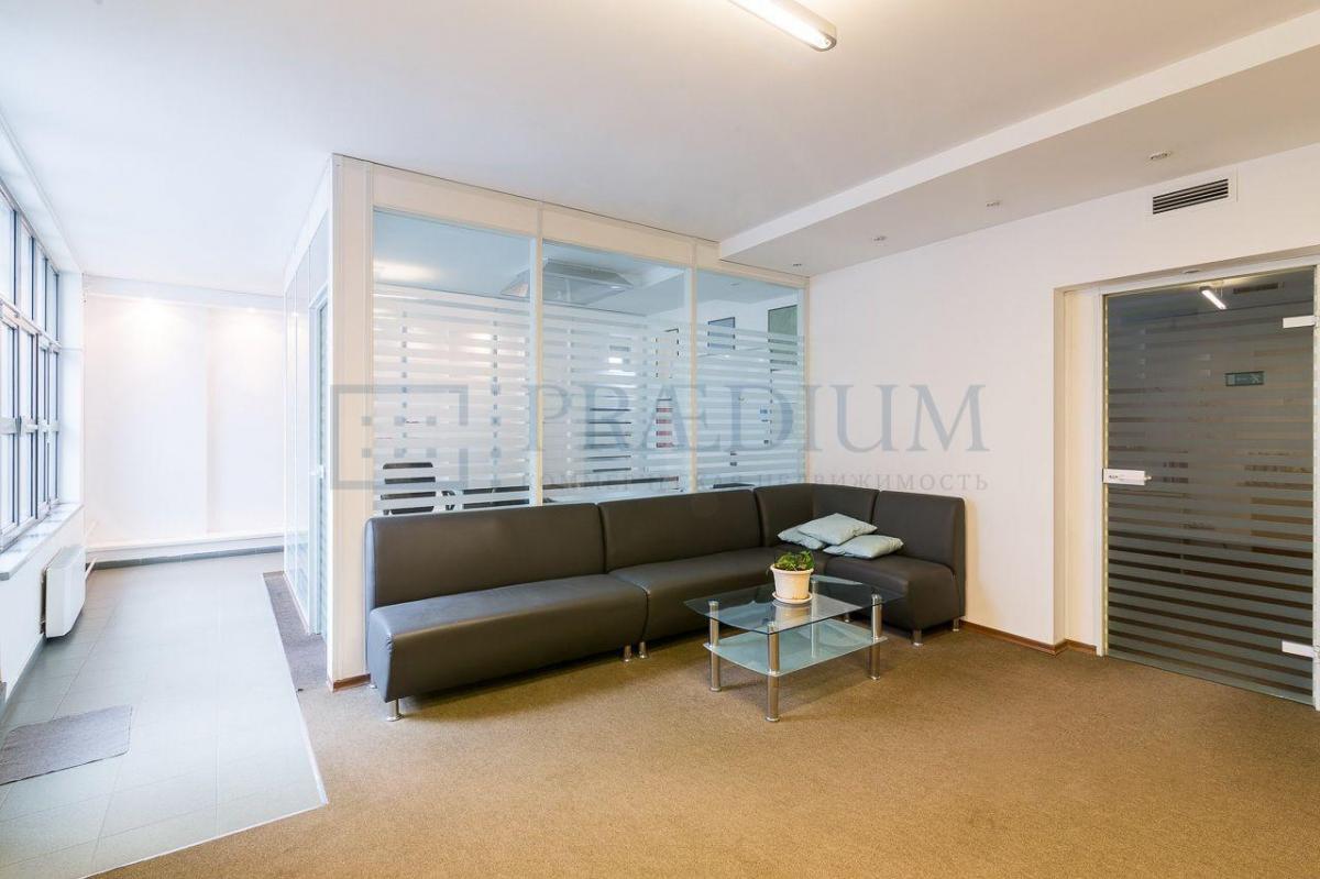 Продам офис в Москве, д 10