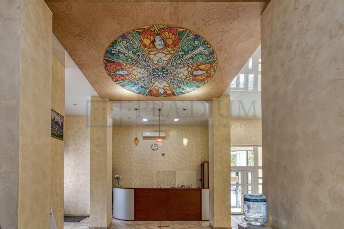 Продам торговое помещение в Москве, д 6