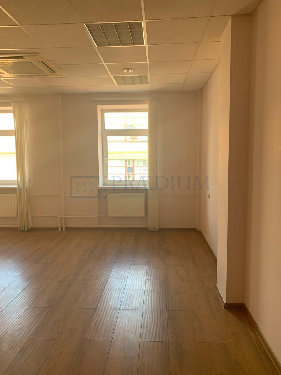 Сдается офис в Москве, д 32