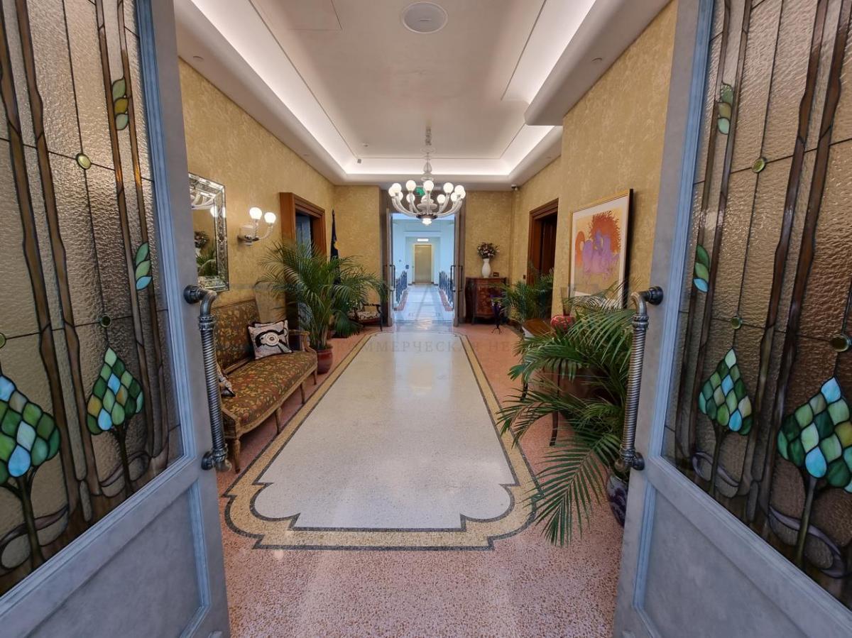 Сдается склад в Москве, д 10