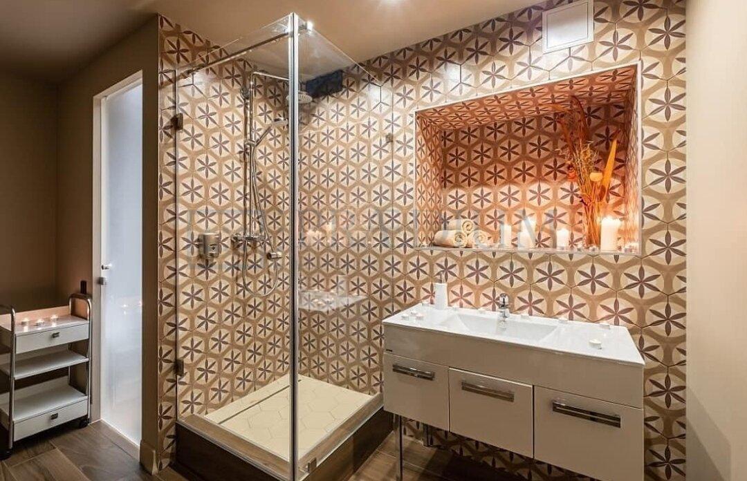 Продам торговое помещение в Москве, Шмитовский проезд, д 3 стр 1