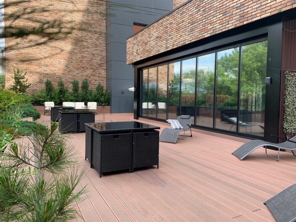 Продам торговое помещение в Москве, Шмитовский проезд, д 3 стр 1