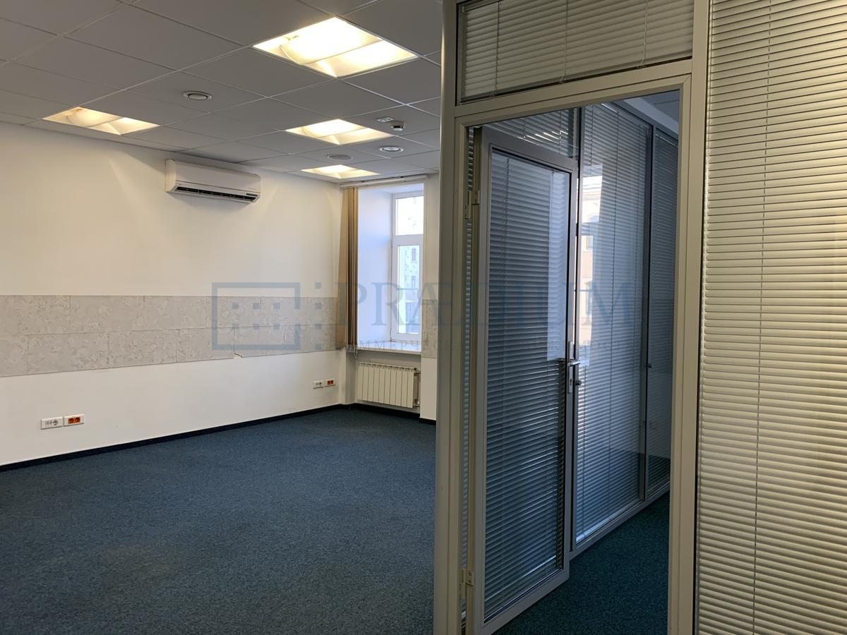 Продам офис в Москве, д 20 к 2