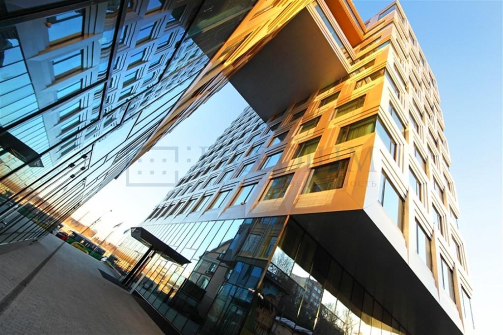 Продам торговое помещение в Москве, д 6 к 2