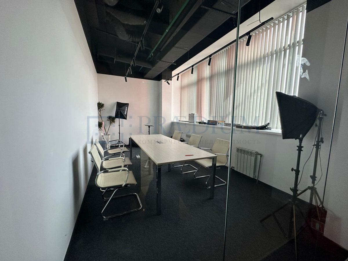 Продам офис в Москве, д 17