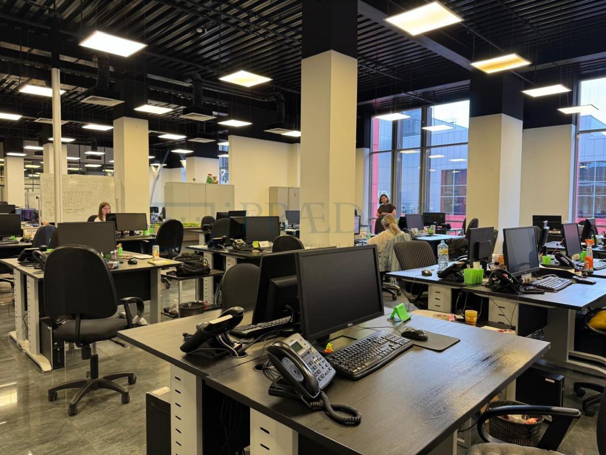 Продам офис в Москве, д 17