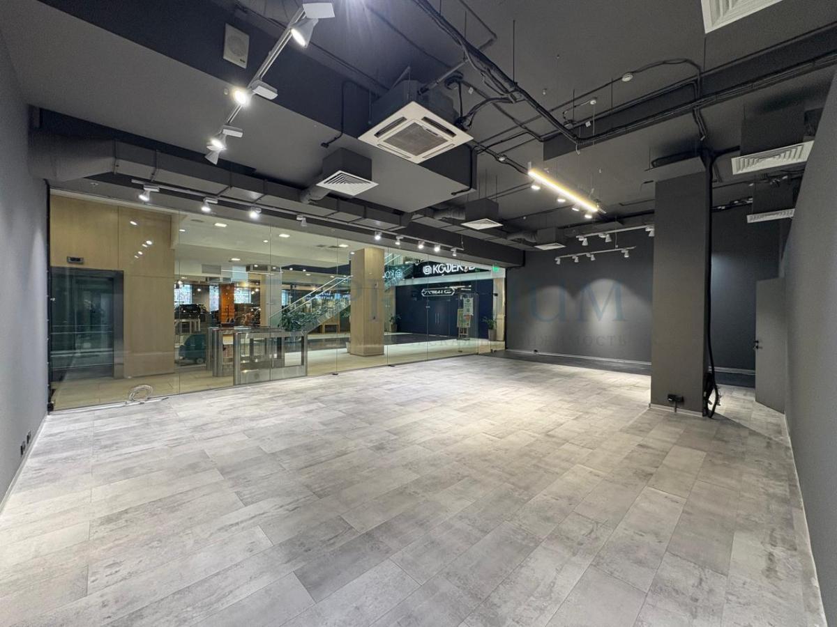 Сдается торговое помещение в Москве, д 16 стр 5