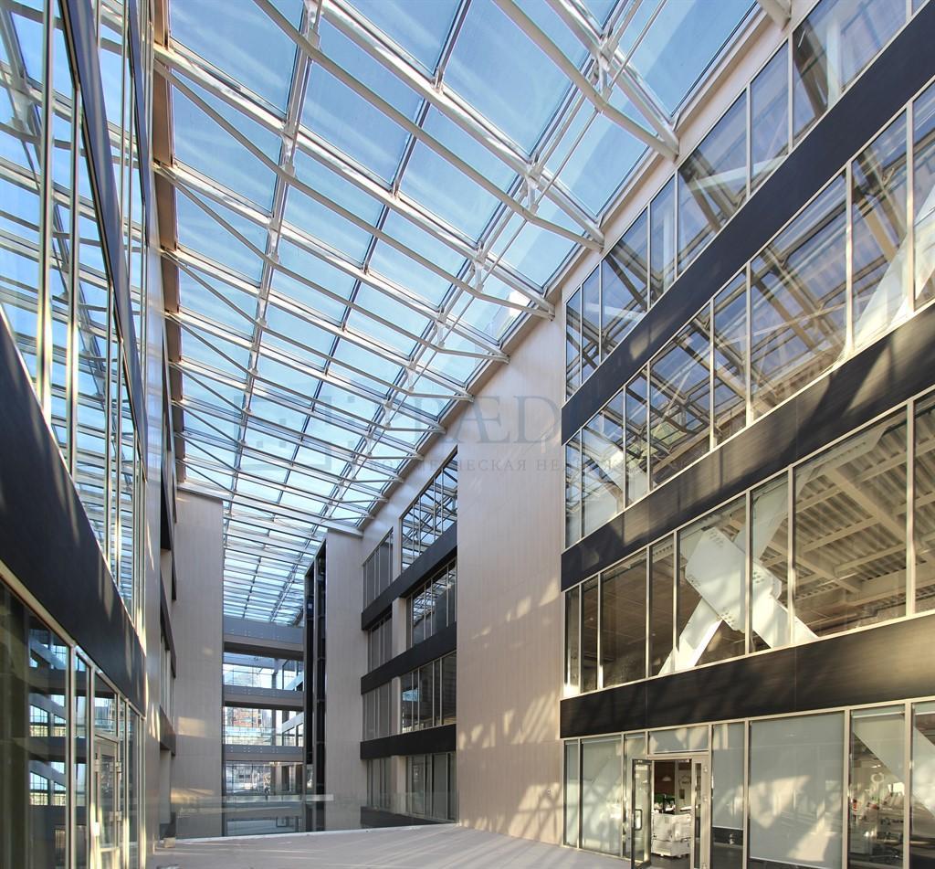 Сдается торговое помещение в Москве, д 16 стр 5