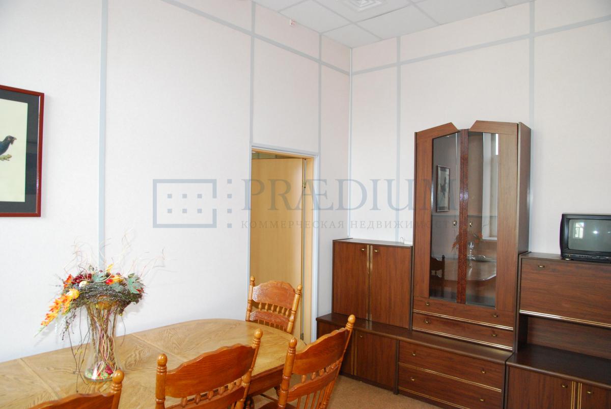 Продам офис в Москве, д 6