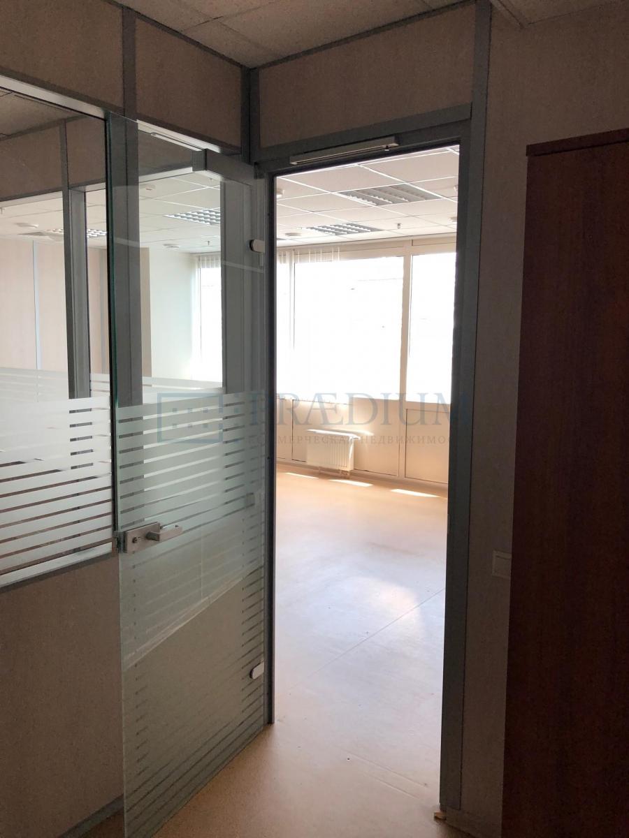 Продам офис в Москве, д 1