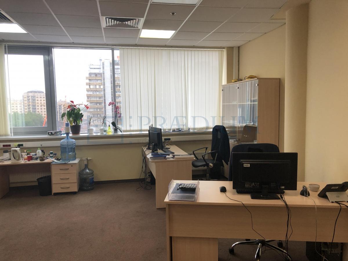 Продам офис в Москве, д 1А