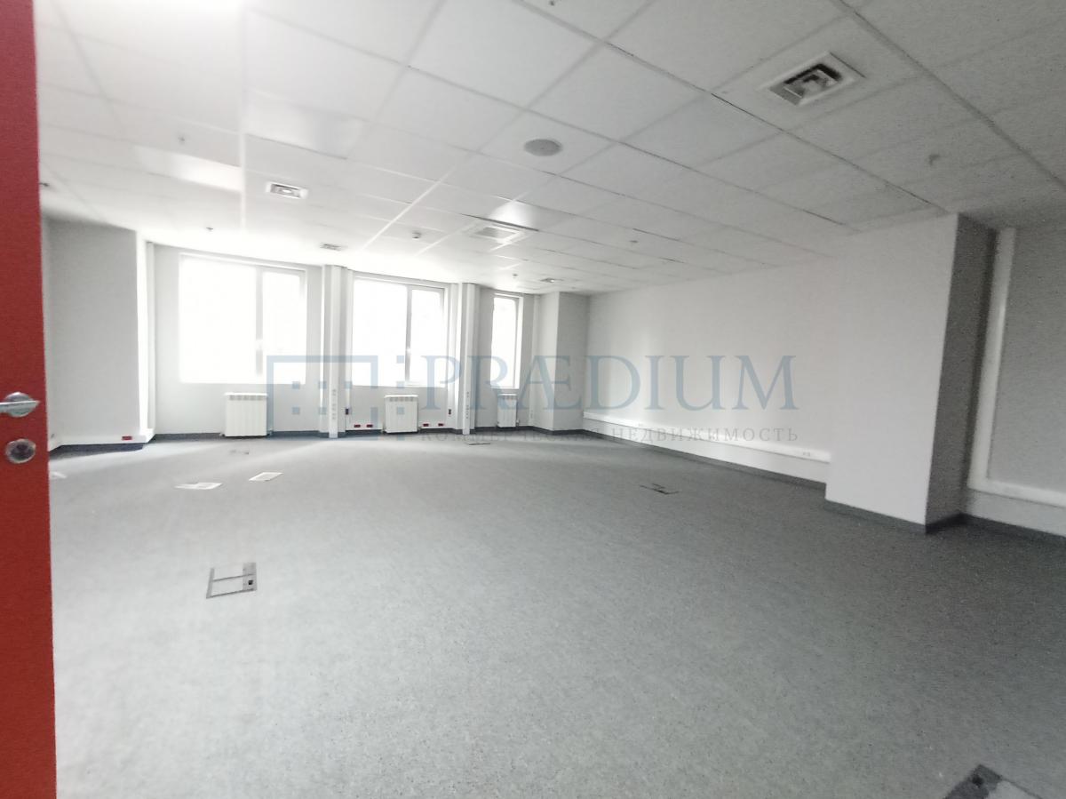 Сдается офис в Москве, д 8