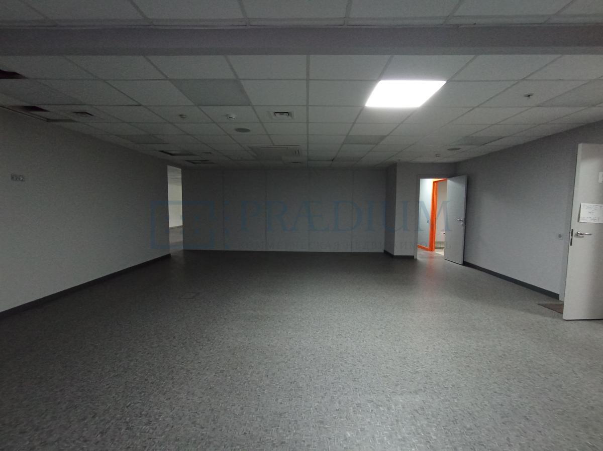 Сдается офис в Москве, д 8