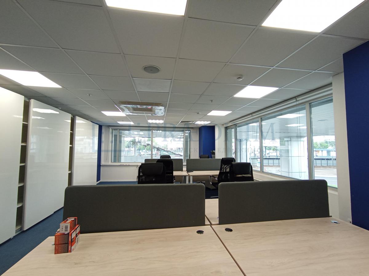 Сдается офис в Москве, д 8