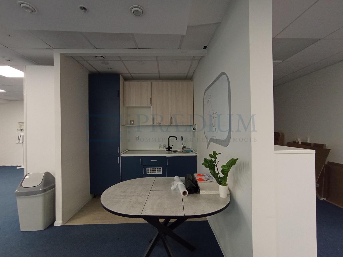 Сдается офис в Москве, д 8