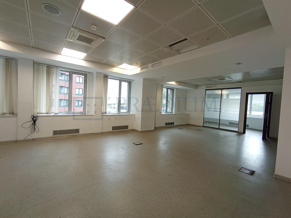 Сдается офис в Москве, д 8