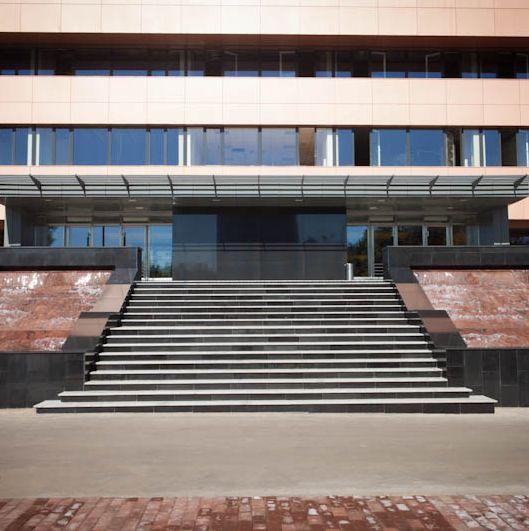 Продам торговое помещение в Москве, д 2 стр 3