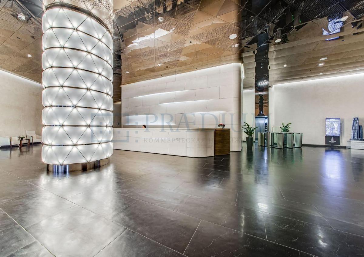 Продам офис в Москве, д 12