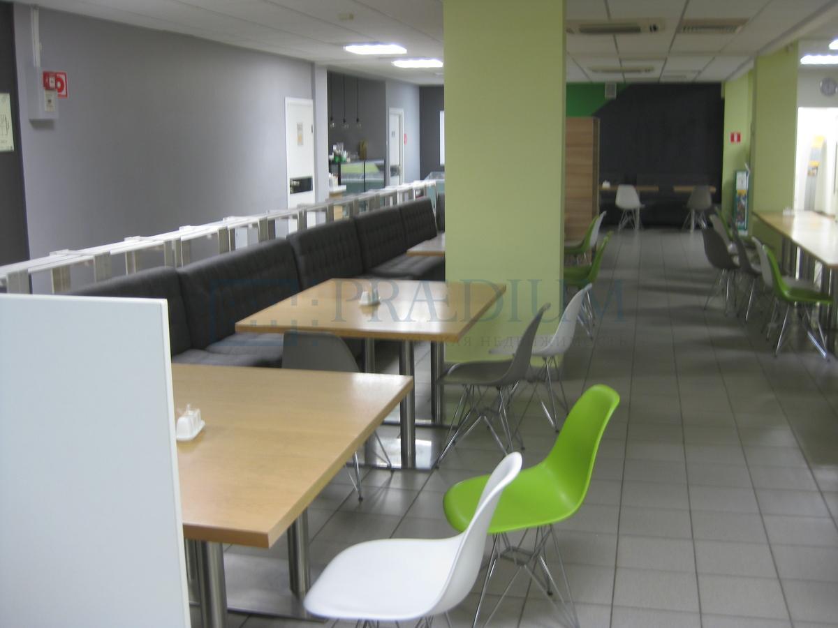 Сдается торговое помещение в Москве, д 14