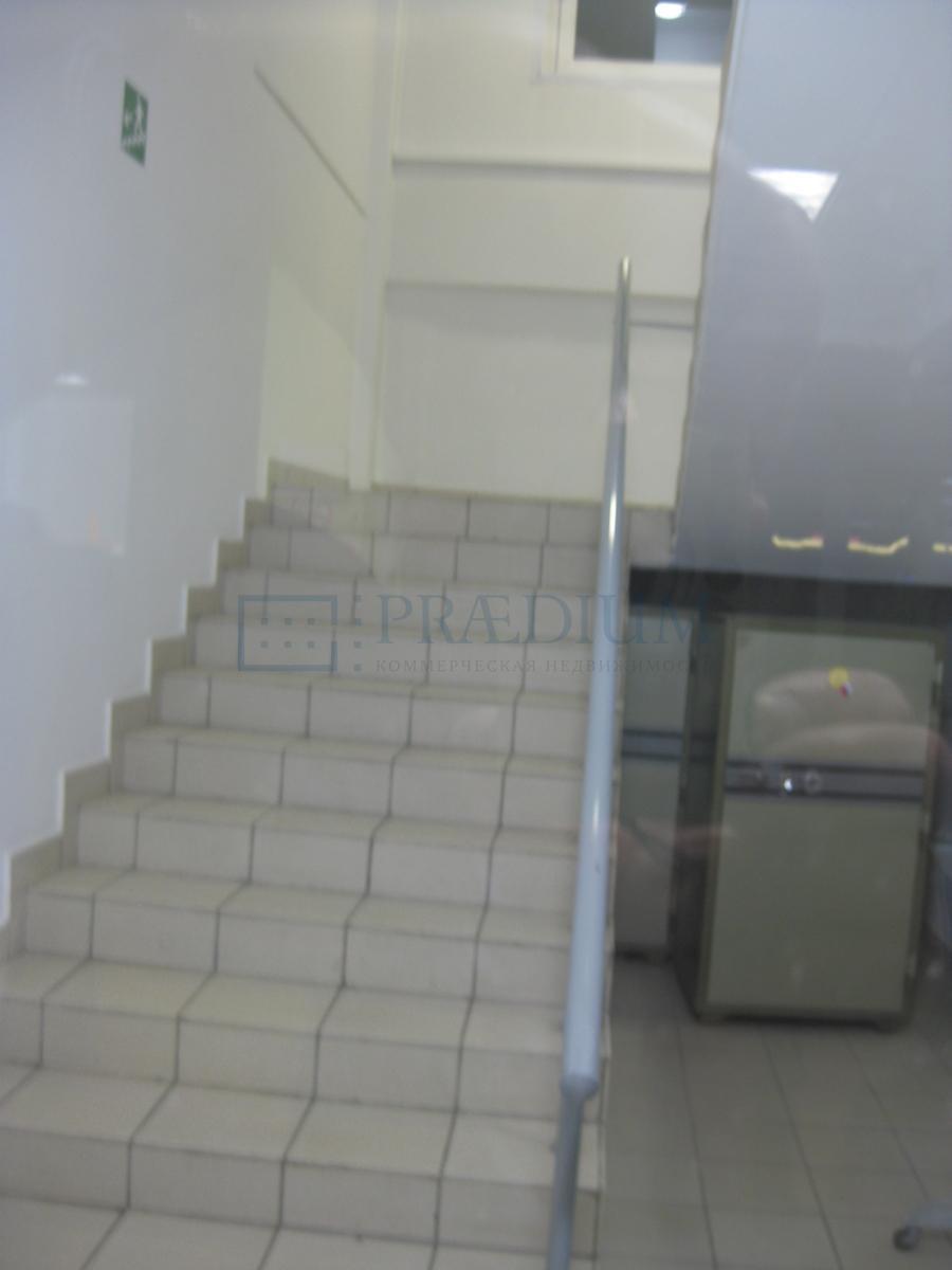 Сдается торговое помещение в Москве, д 14