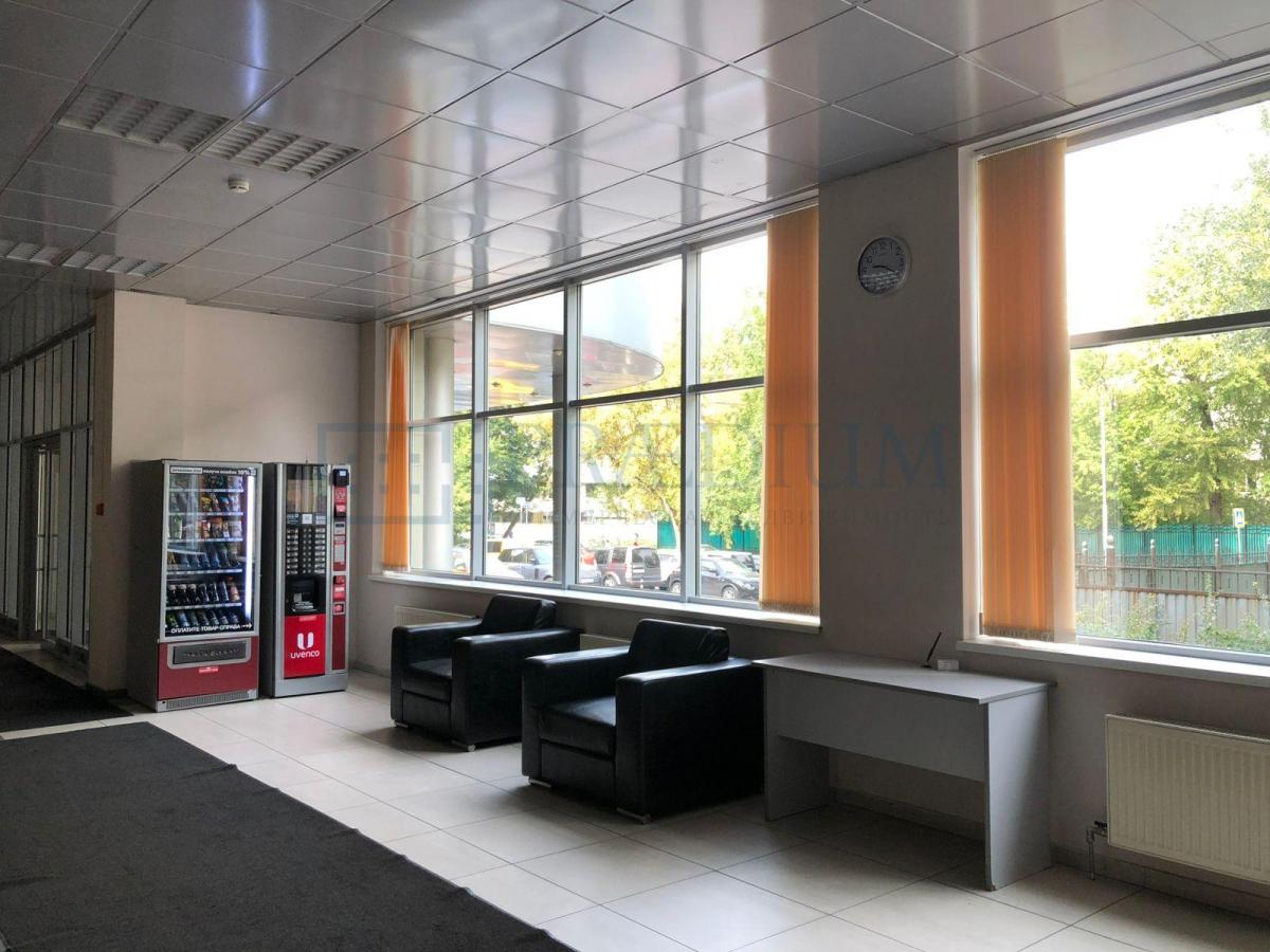 Продам торговое помещение в Москве, д 6А