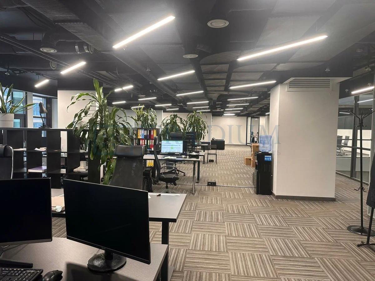 Сдается офис в Москве, д 77