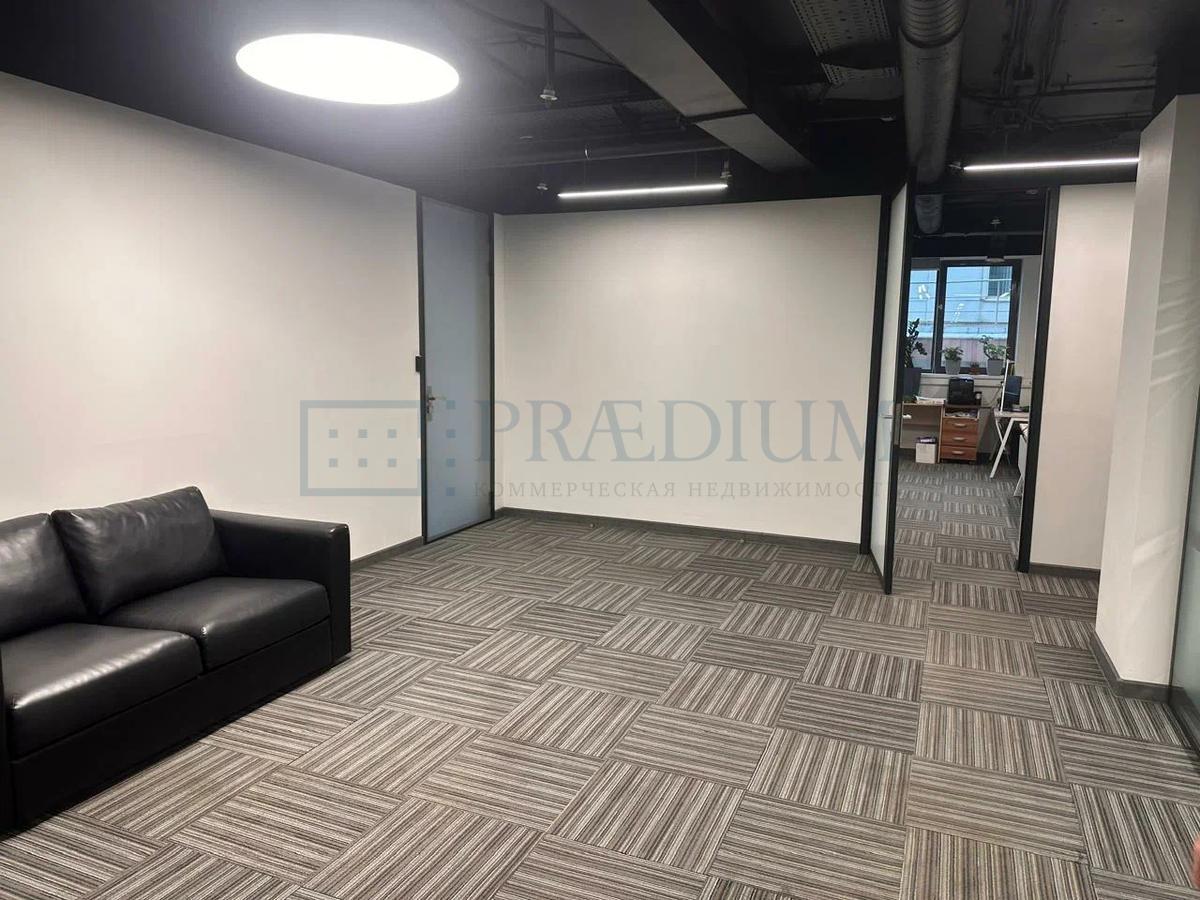 Сдается офис в Москве, д 77