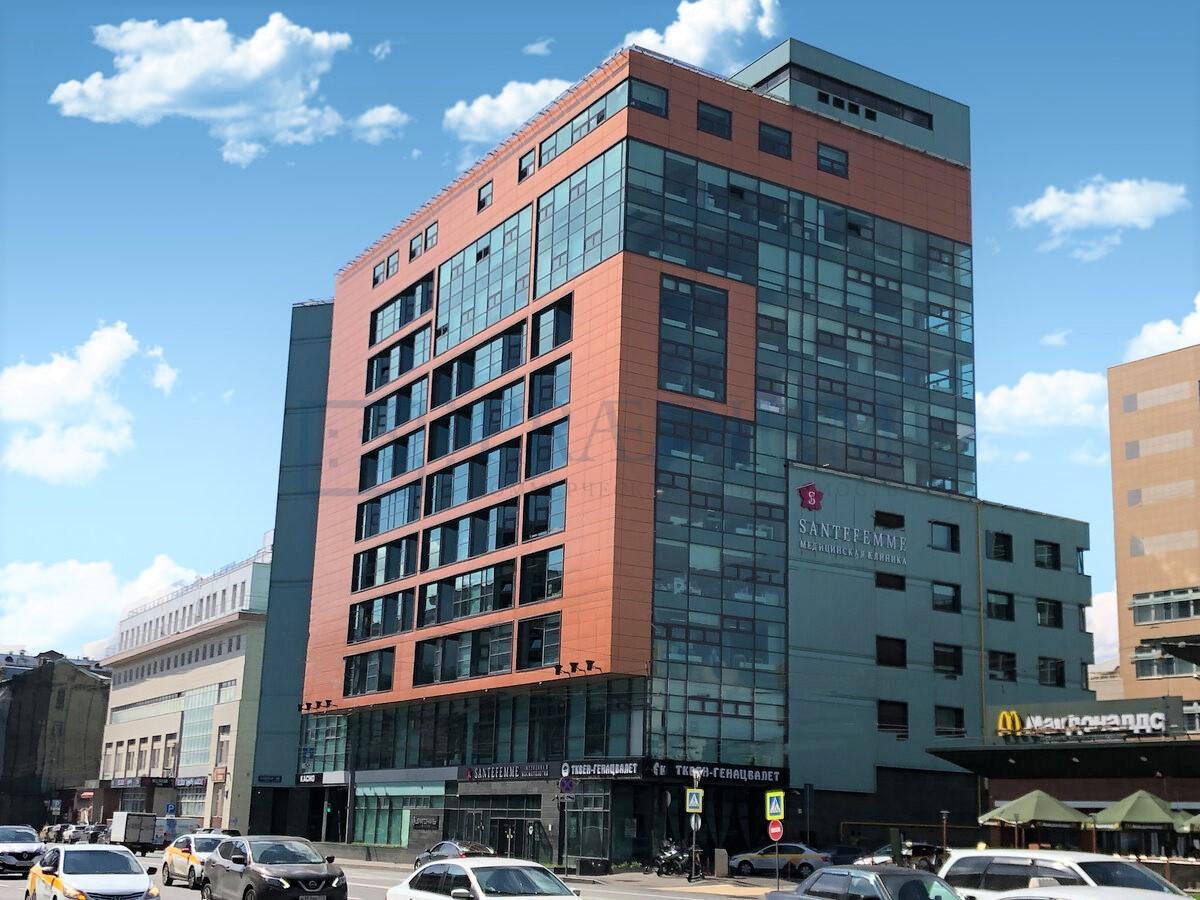 Сдается торговое помещение в Москве, д 77