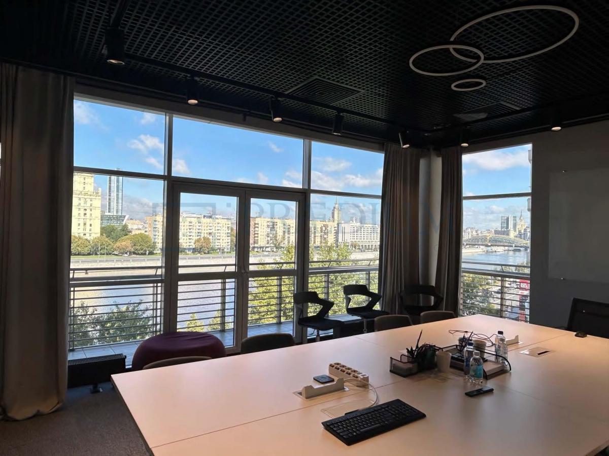 Сдается офис в Москве, д 11