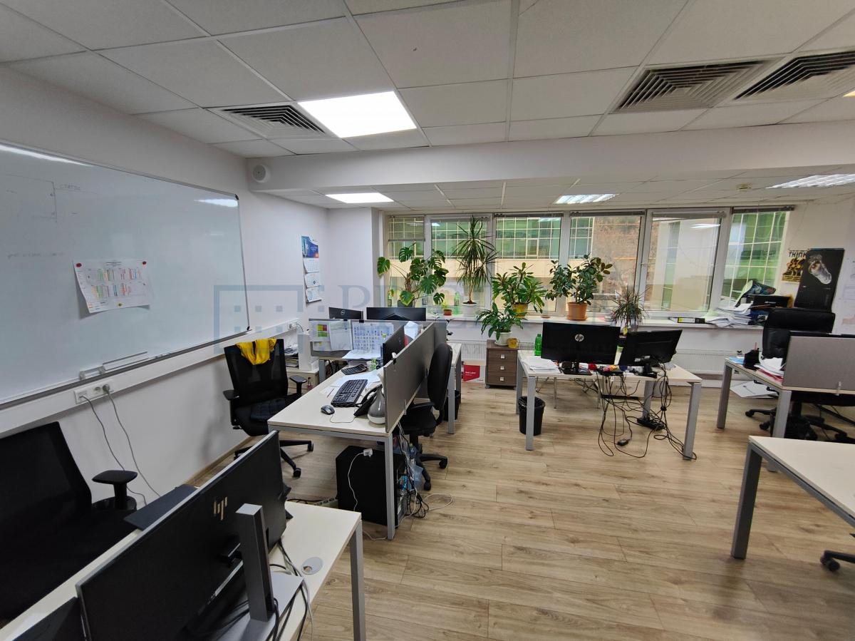 Сдается офис в Москве, д 5