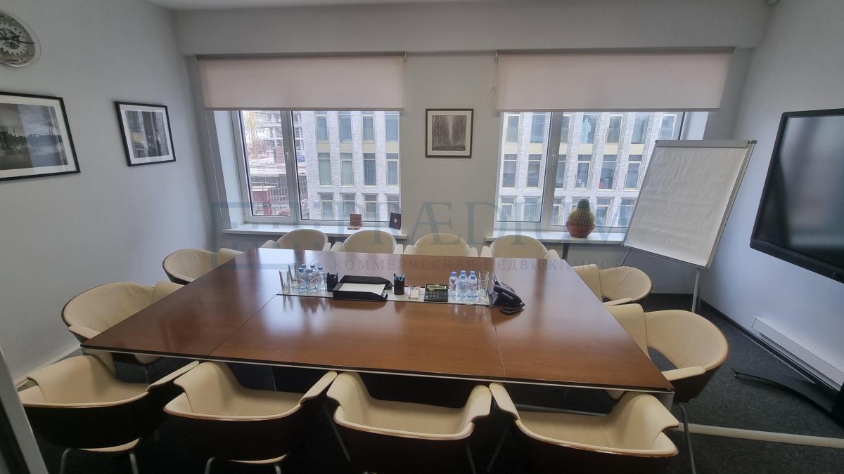 Сдается торговое помещение в Москве, д 16