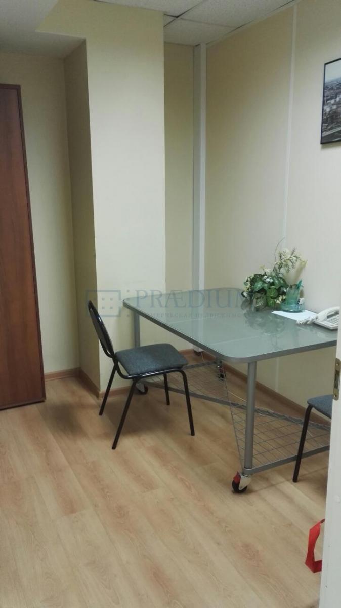 Продам офис в Москве, д 6