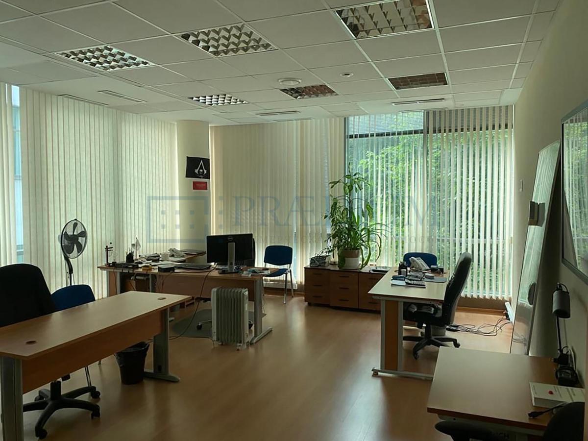 Продам офис в Москве, д 24 к 2