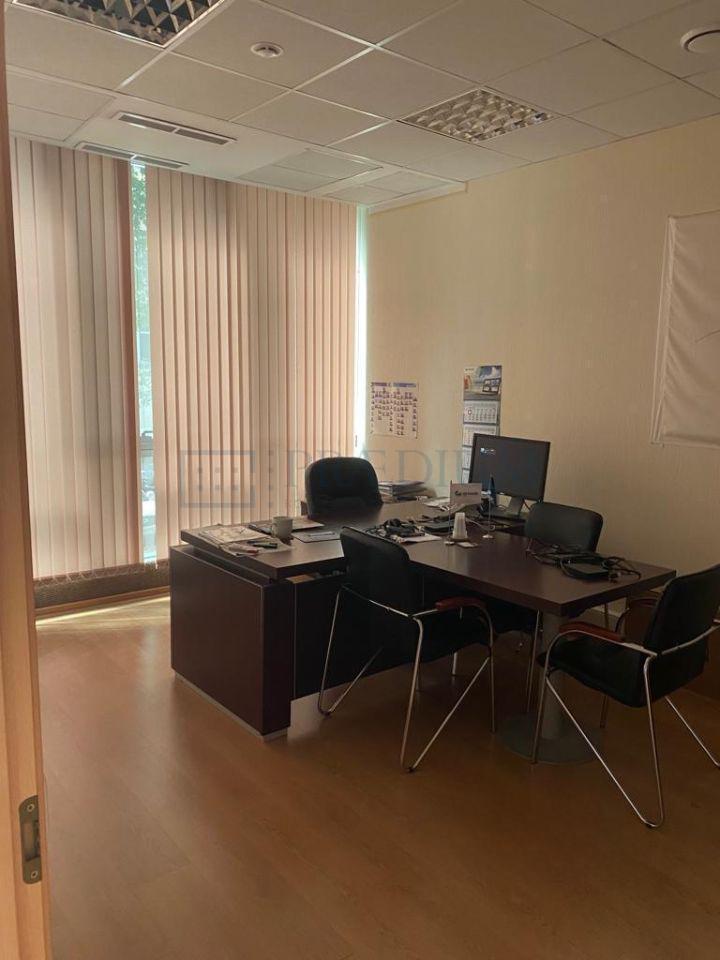 Продам офис в Москве, д 24 к 2