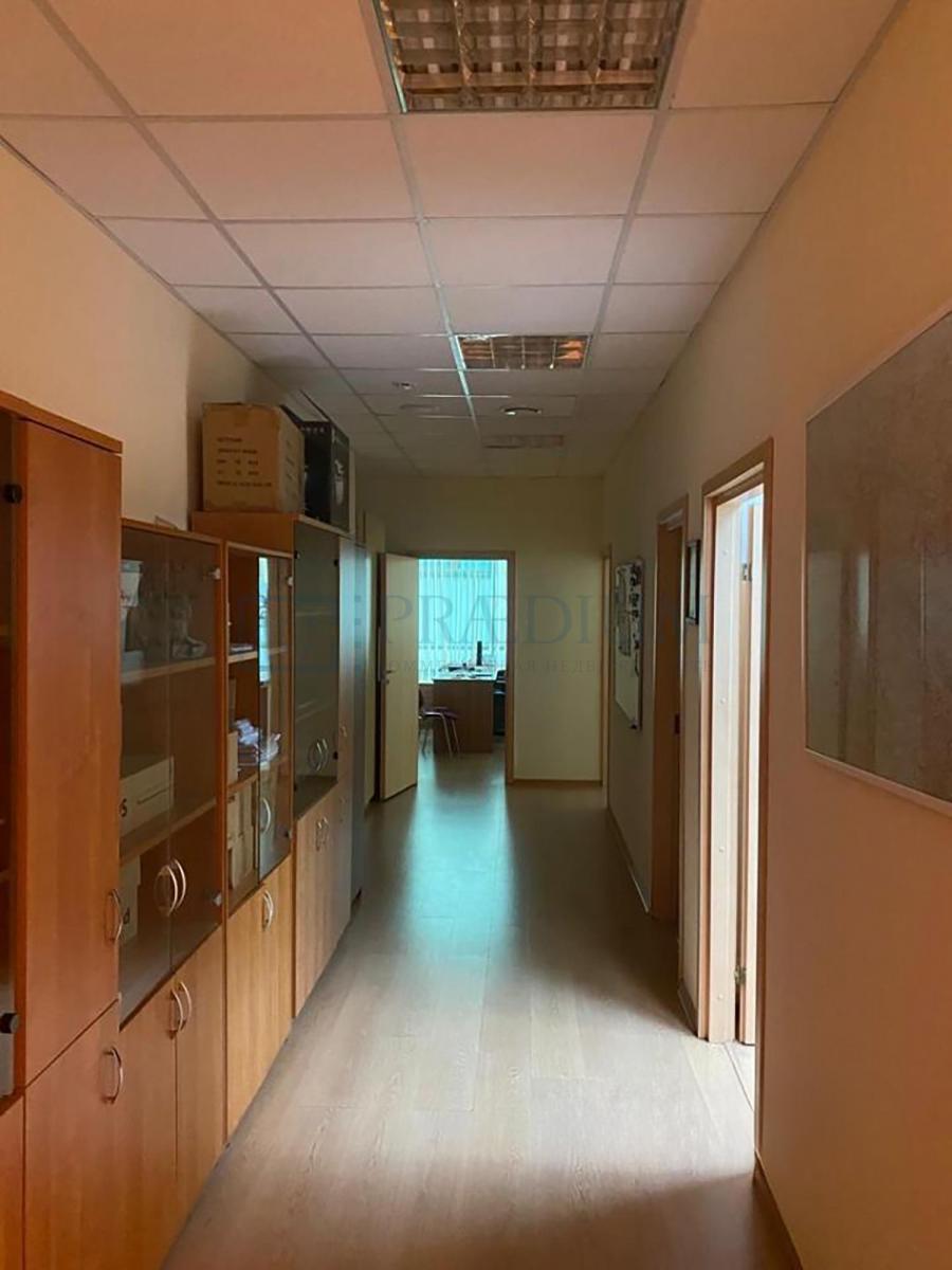 Продам офис в Москве, д 24 к 2