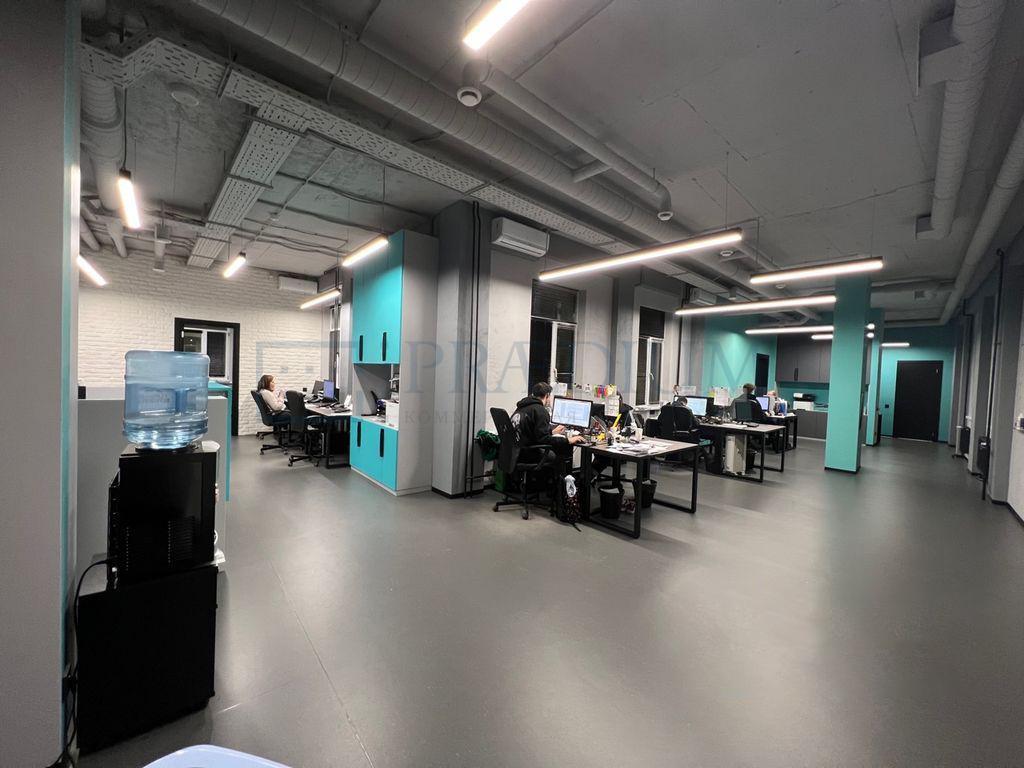 Продам офис в Москве, д 32 стр 4