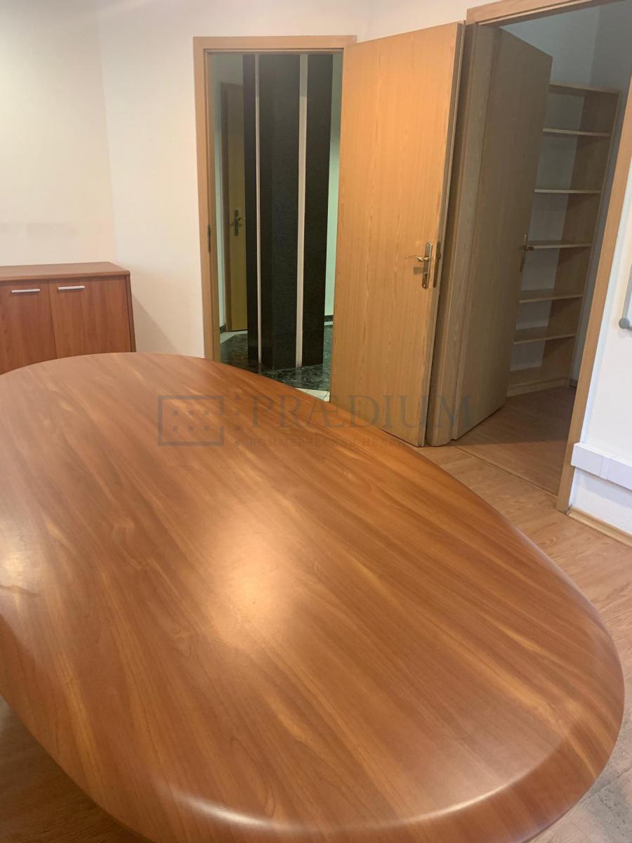 Продам офис в Москве, д 25 к 1