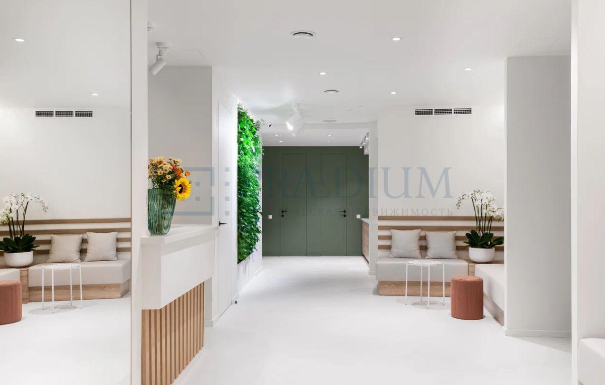 Продам торговое помещение в Москве, д 2 стр 1