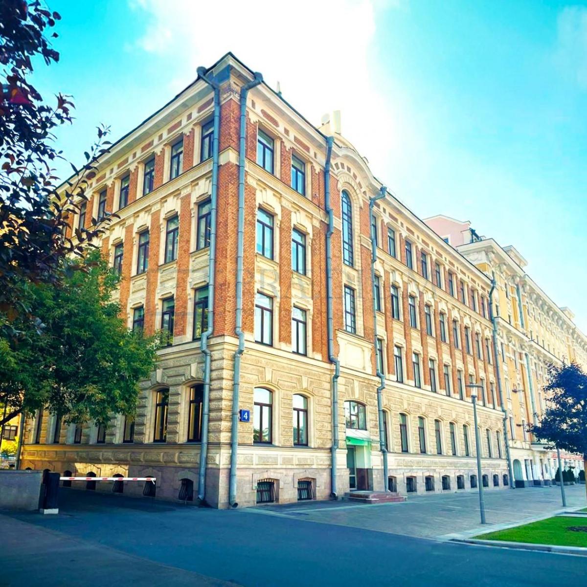 Сдается офис в Москве, д 4