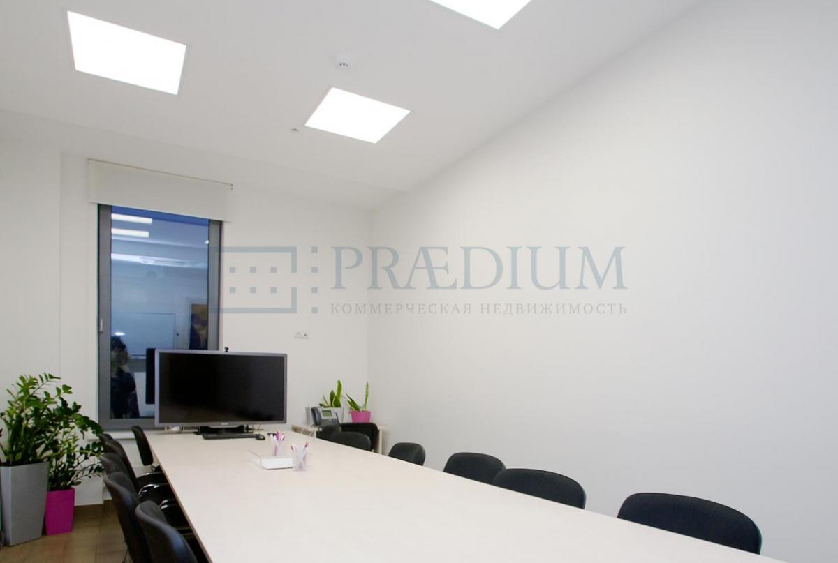 Продам офис в Москве, д 17