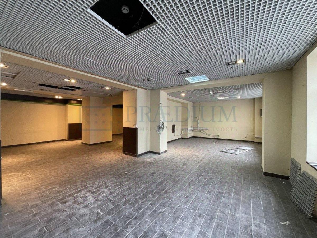 Сдается торговое помещение в Москве, д 5