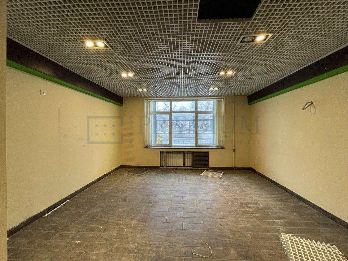 Сдается торговое помещение в Москве, д 5