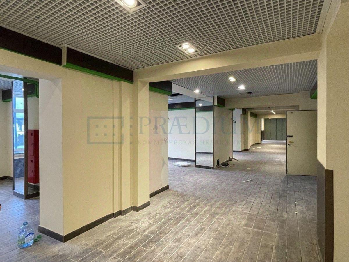 Сдается торговое помещение в Москве, д 5