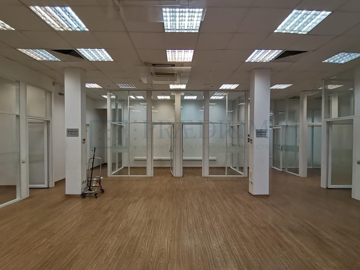 Сдается офис в Москве, д 12 стр 1