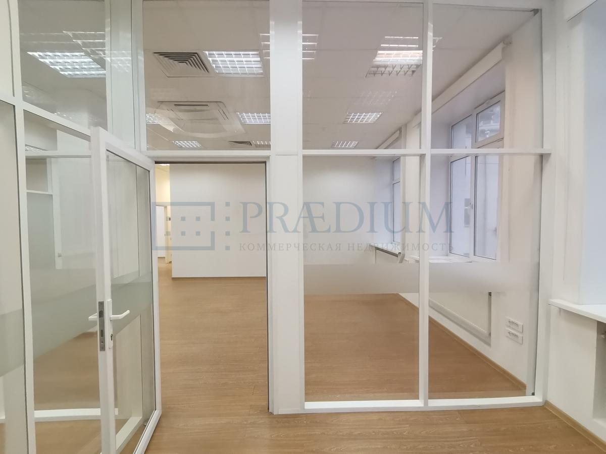 Сдается офис в Москве, д 12 стр 1