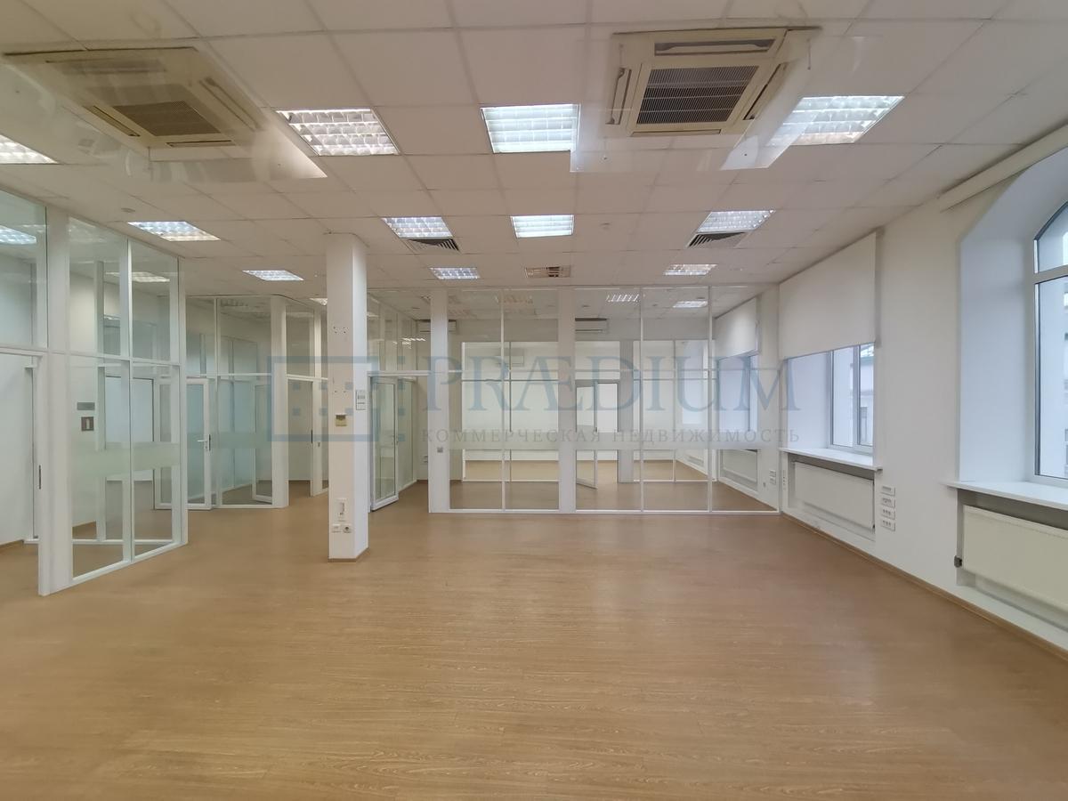 Сдается офис в Москве, д 12 стр 1