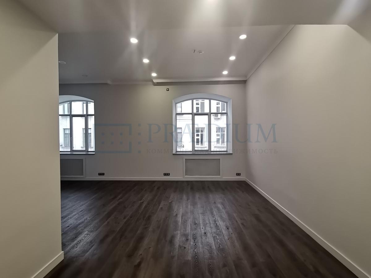 Сдается офис в Москве, д 12 стр 1